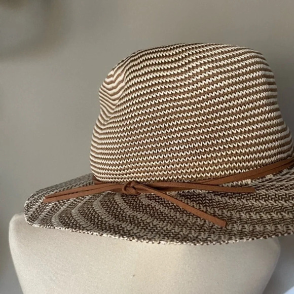 Free People Perrie Woven Hat - Picture 4 of 7